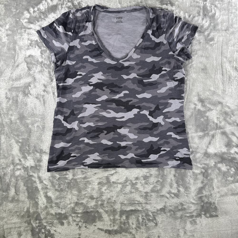 PINK Victoria Secret Camo V-Neck T-Shirt Womens Size L Gray Black Camouflage Tee